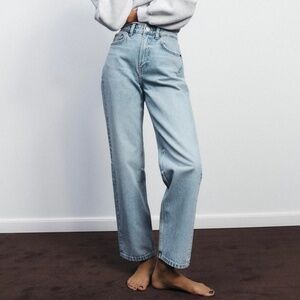 ZARA The Relaxed Slim Denim Jeans Bleached Blue SZ 14